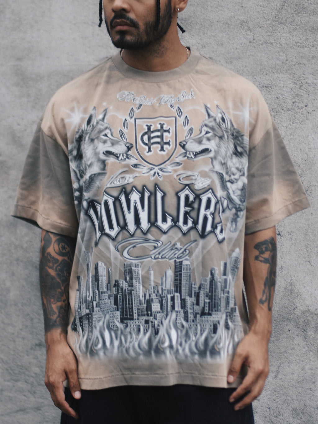 CITY SKIES TEE [LT. OLIVE]