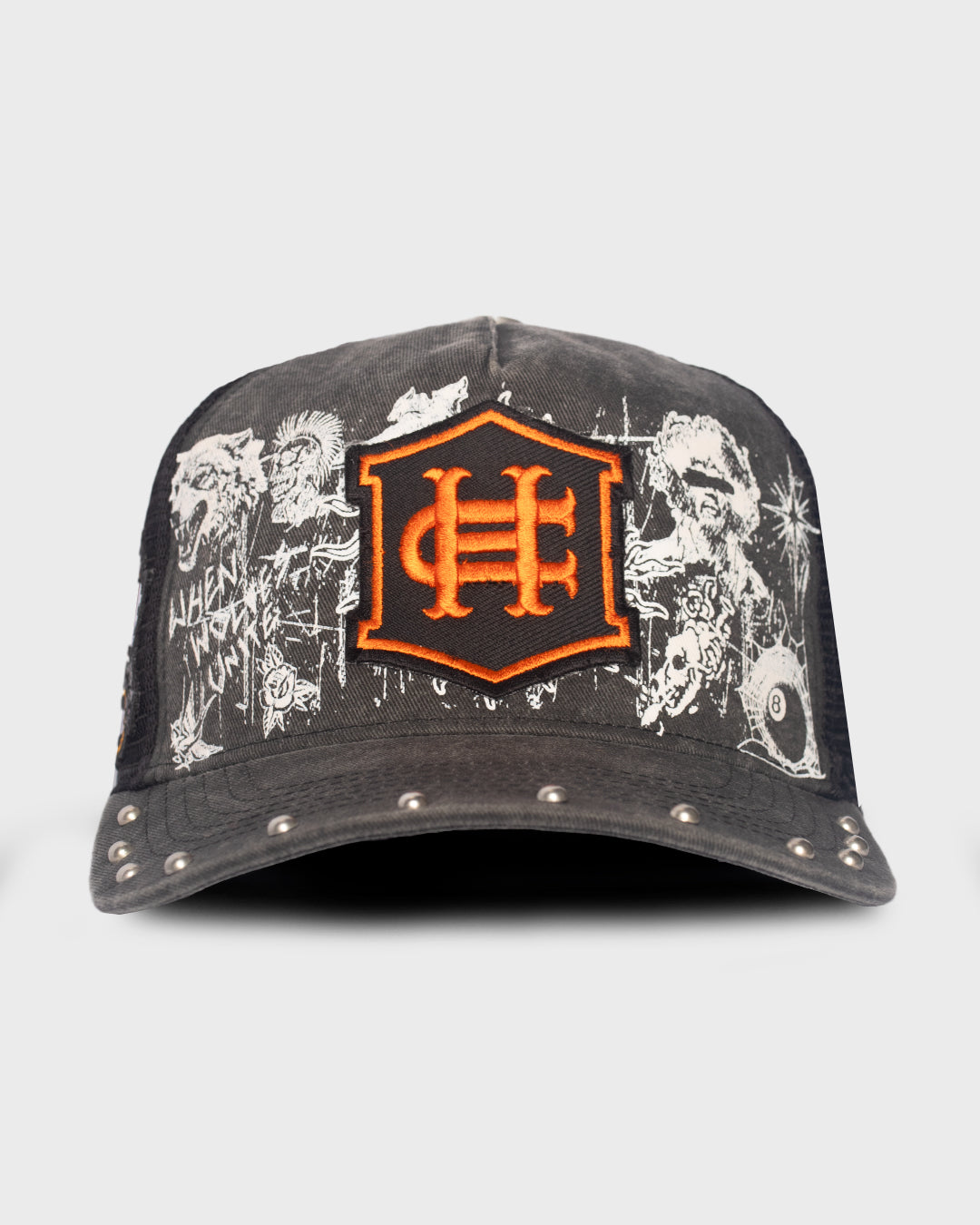 WOLVES UNITE TRUCKER HAT [VINTAGE BLACK]