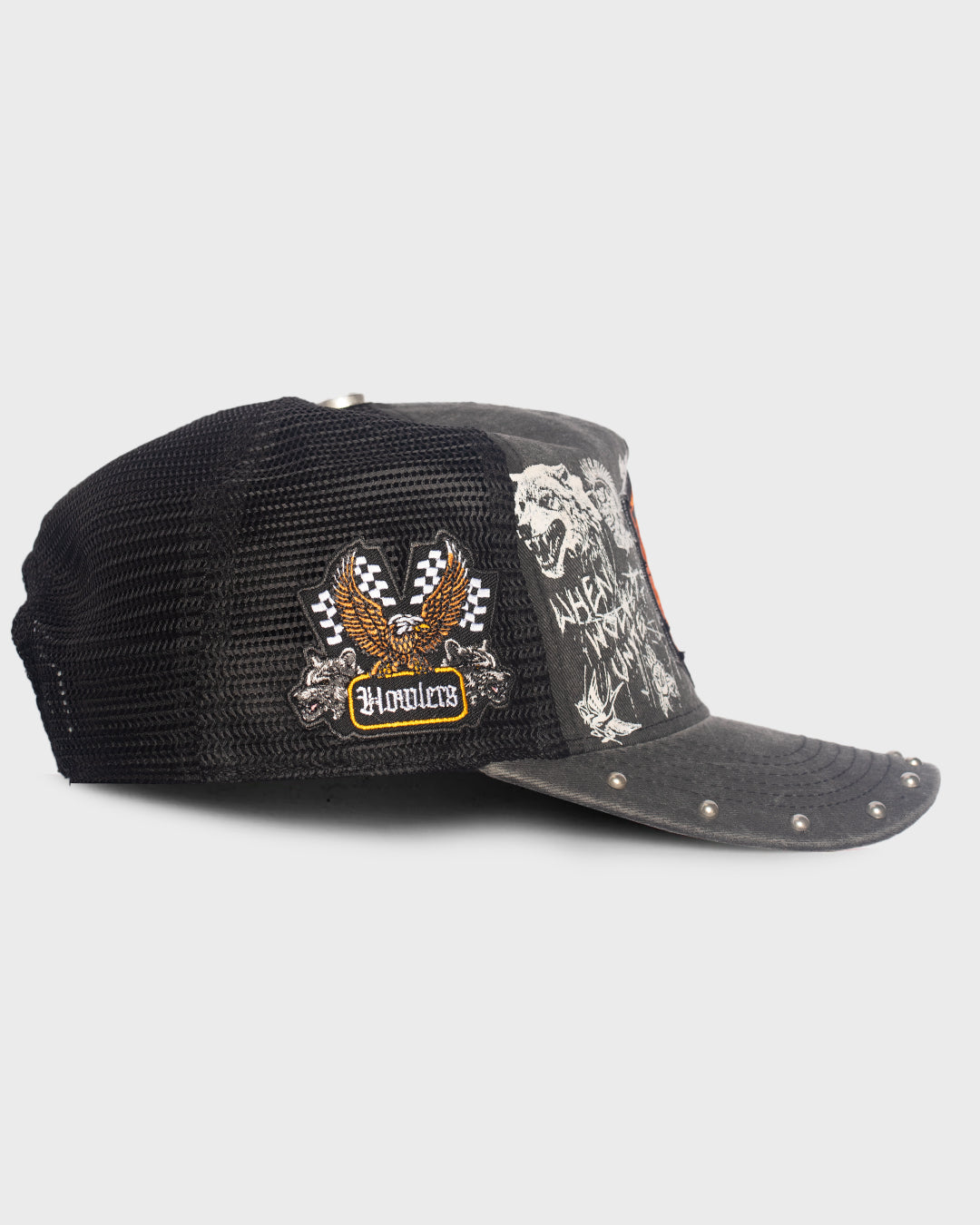 WOLVES UNITE TRUCKER HAT [VINTAGE BLACK]